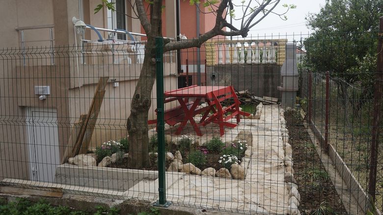 Aparthotel Apartments Lora