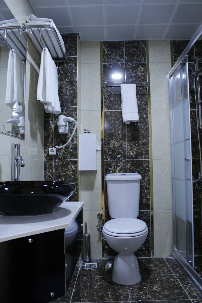 Sinan Hotel