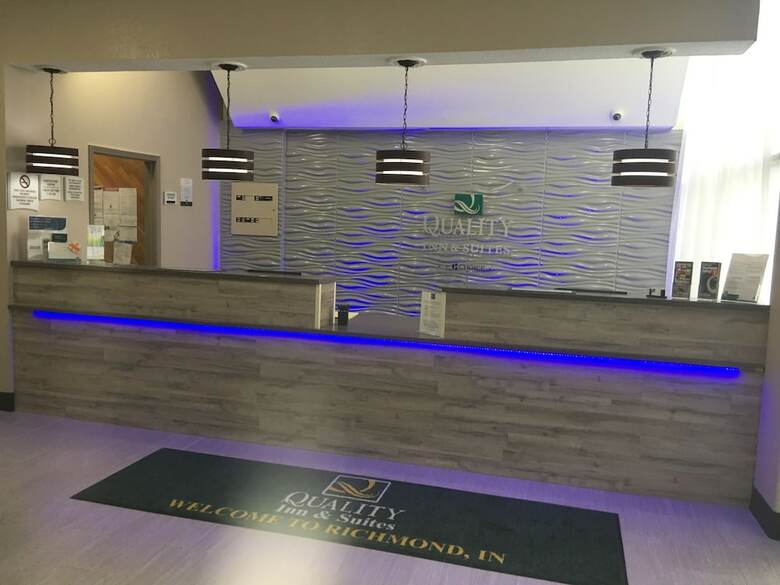 Hotel Quality Inn And Conference Center