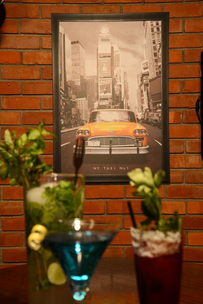 Hotel Glm Meridian
