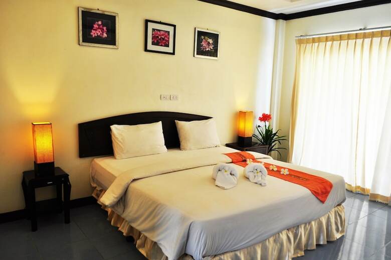 Hotel Lanta Seafront Resort