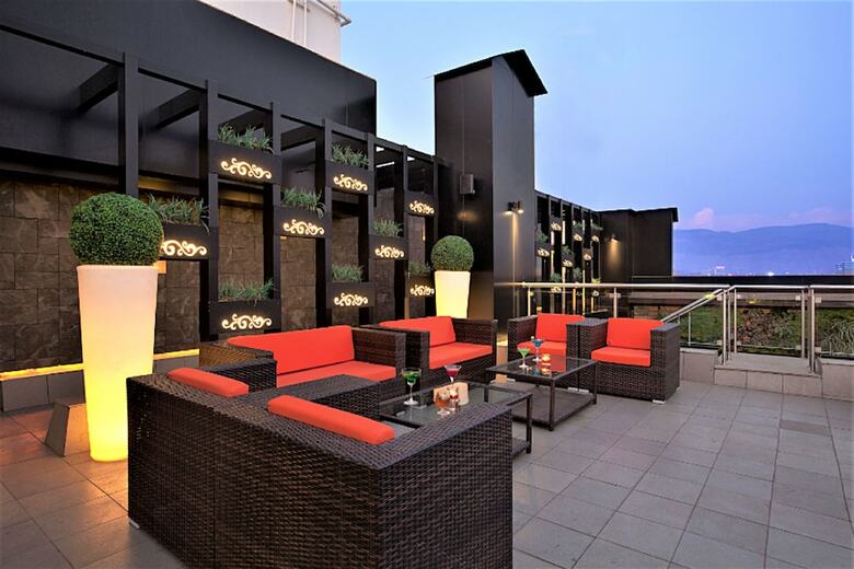 Hotel Yogi Executive