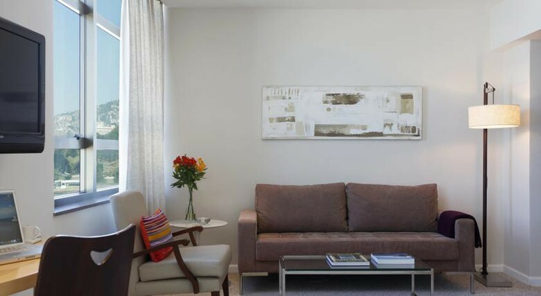 Hotel Marina All Suites