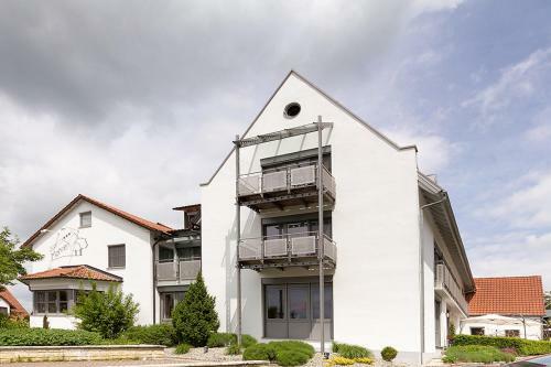 Hostal Gasthaus Hotel Zum Mohren