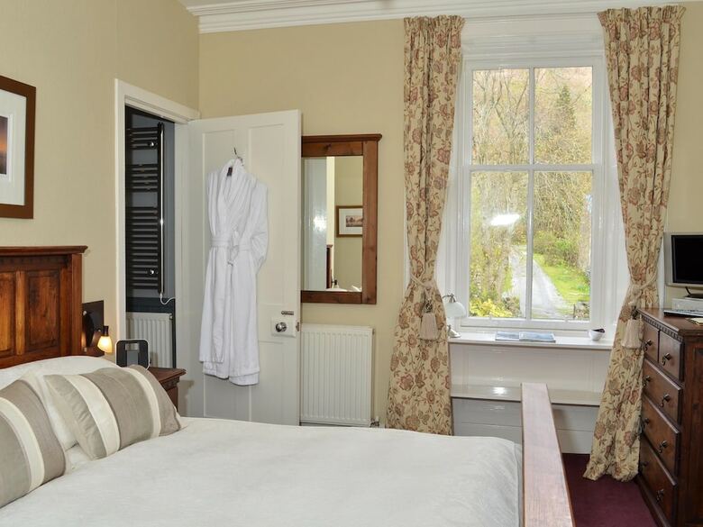 Bed & Breakfast Blarcreen House