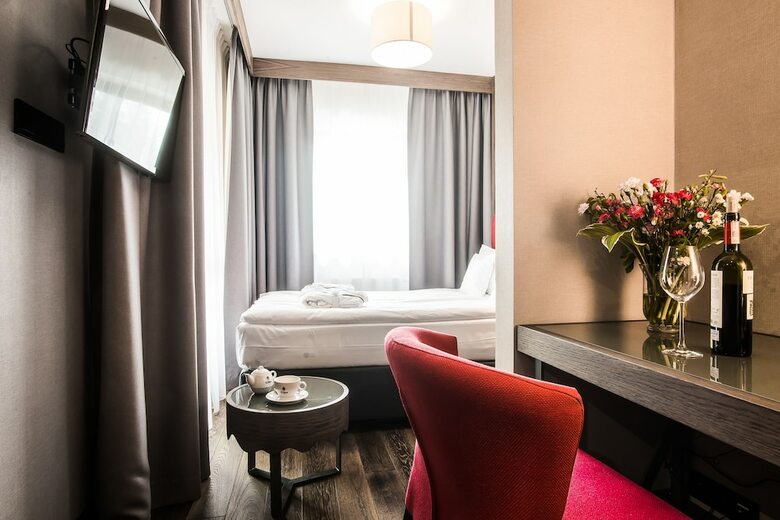 Hotel Rezydencja Guba?owka