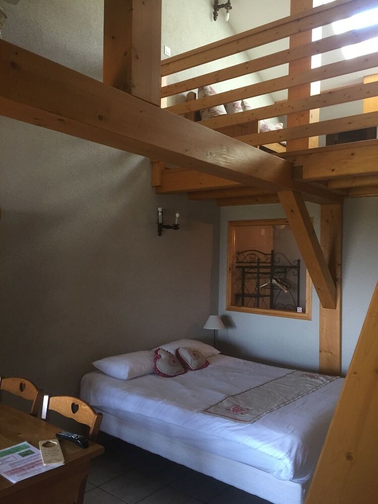 Hostal Auberge La Ferme De Ferri�res