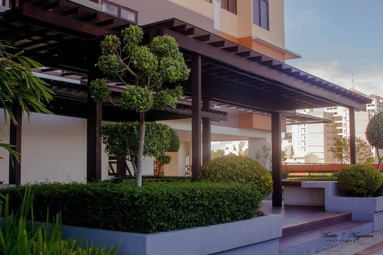 Mabolo Garden Flat 1014