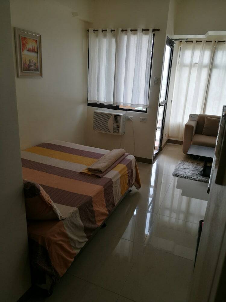Mabolo Garden Flat 1014