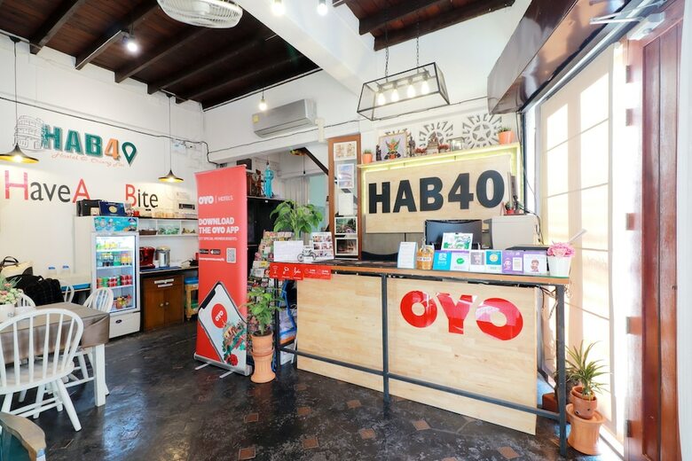 Hostal Oyo 552 Hab40 Hostel