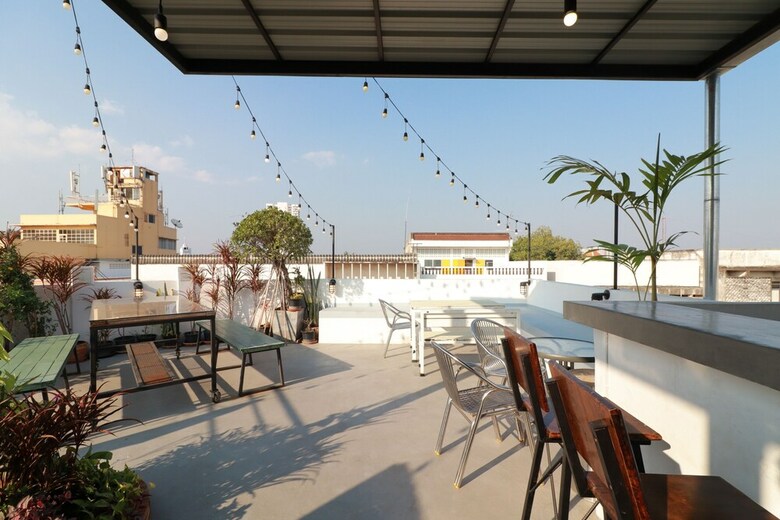 Hostal Oyo 552 Hab40 Hostel