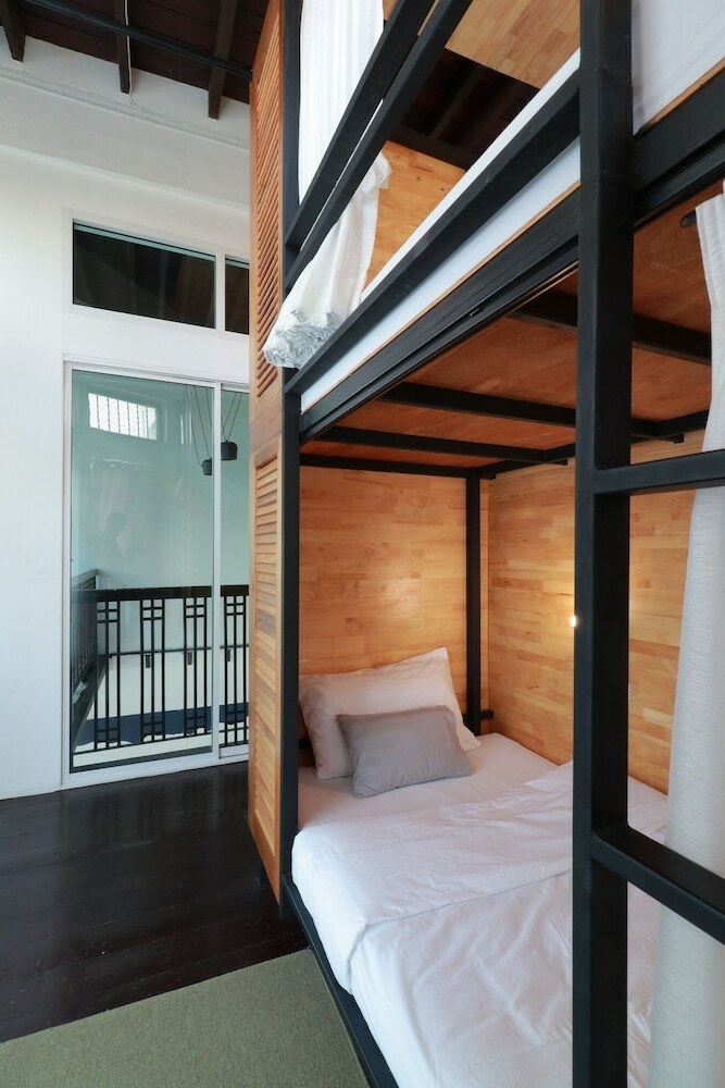 Hostal Oyo 552 Hab40 Hostel
