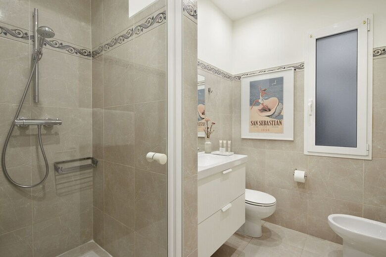 Rhonda Apartment By Feelfree Rentals