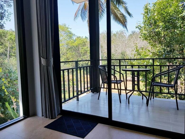 Hotel Evergreen Kohchang Resort