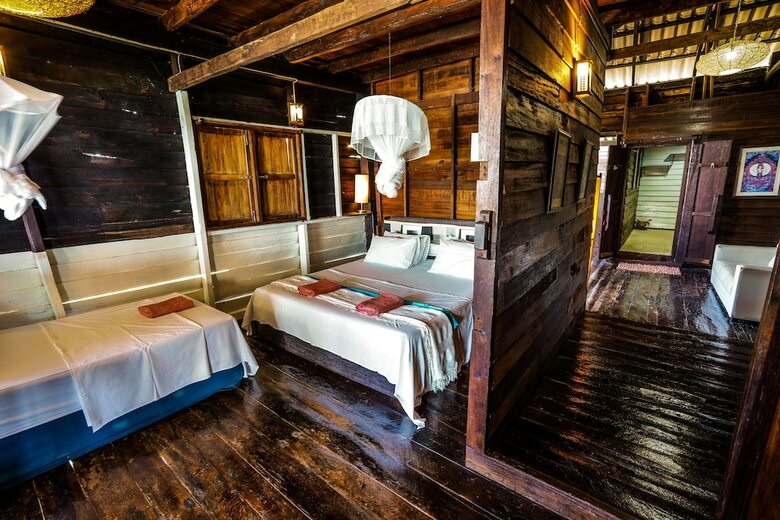 Hotel Mango House Seafront Suites And Villas