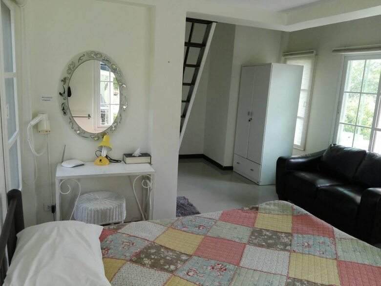 Hotel Cottages At Hill Resort