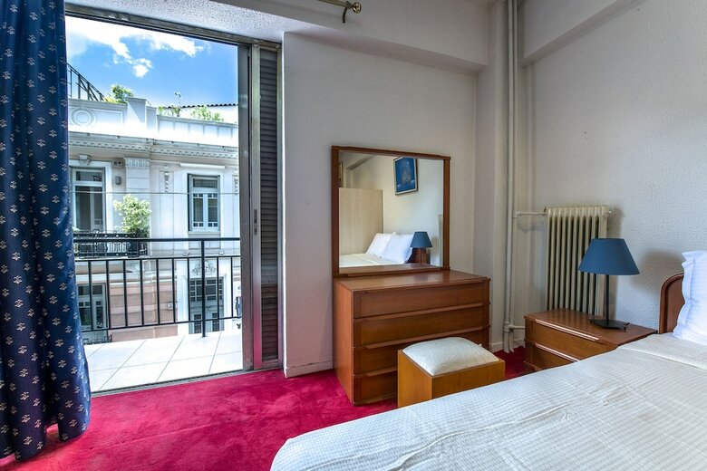 Cinema Museum Apartment
