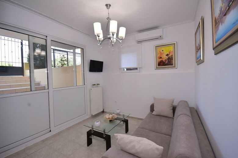 Keratea Apartment Athens Airport
