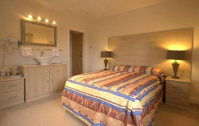 Kearton Country Hotel
