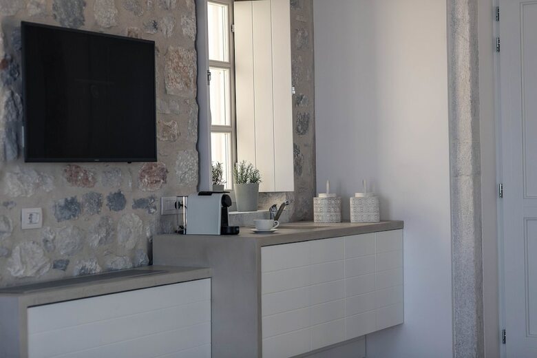 Hotel Ari� Estate Suites & Spa