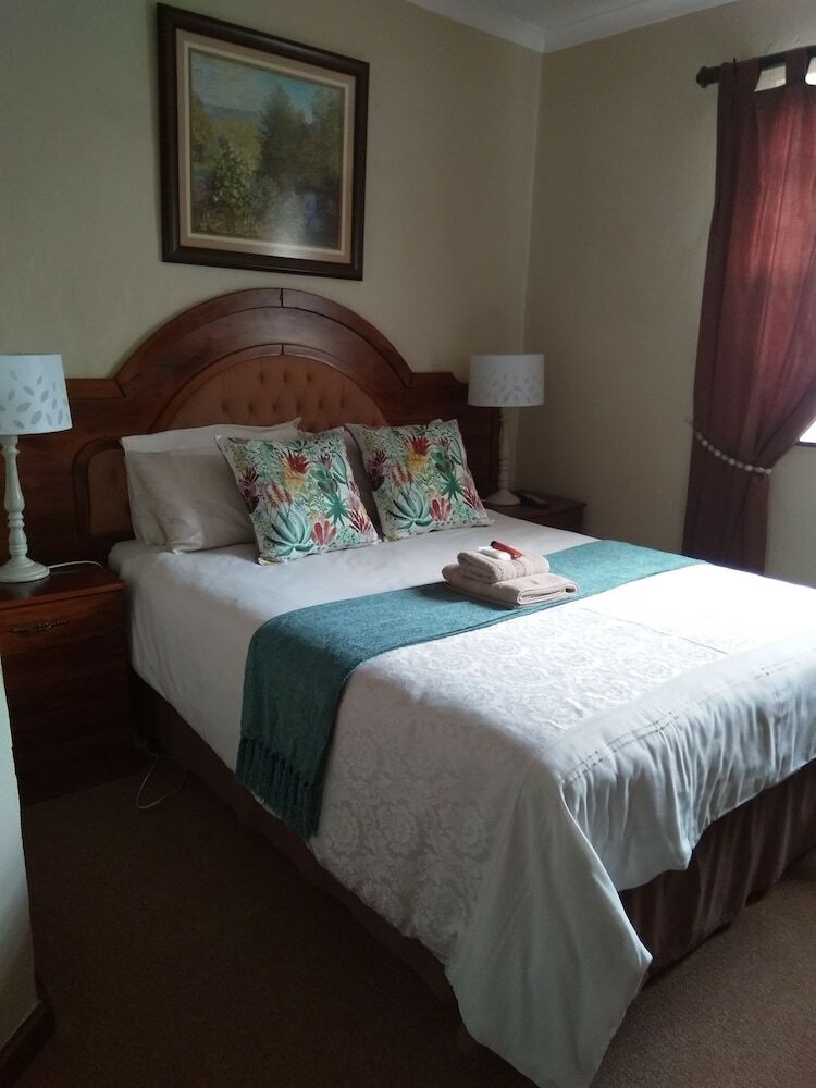 Hotel Khokha Moya Guest House