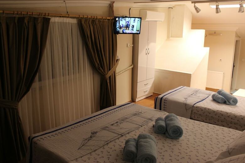 Hotel Blue Suites