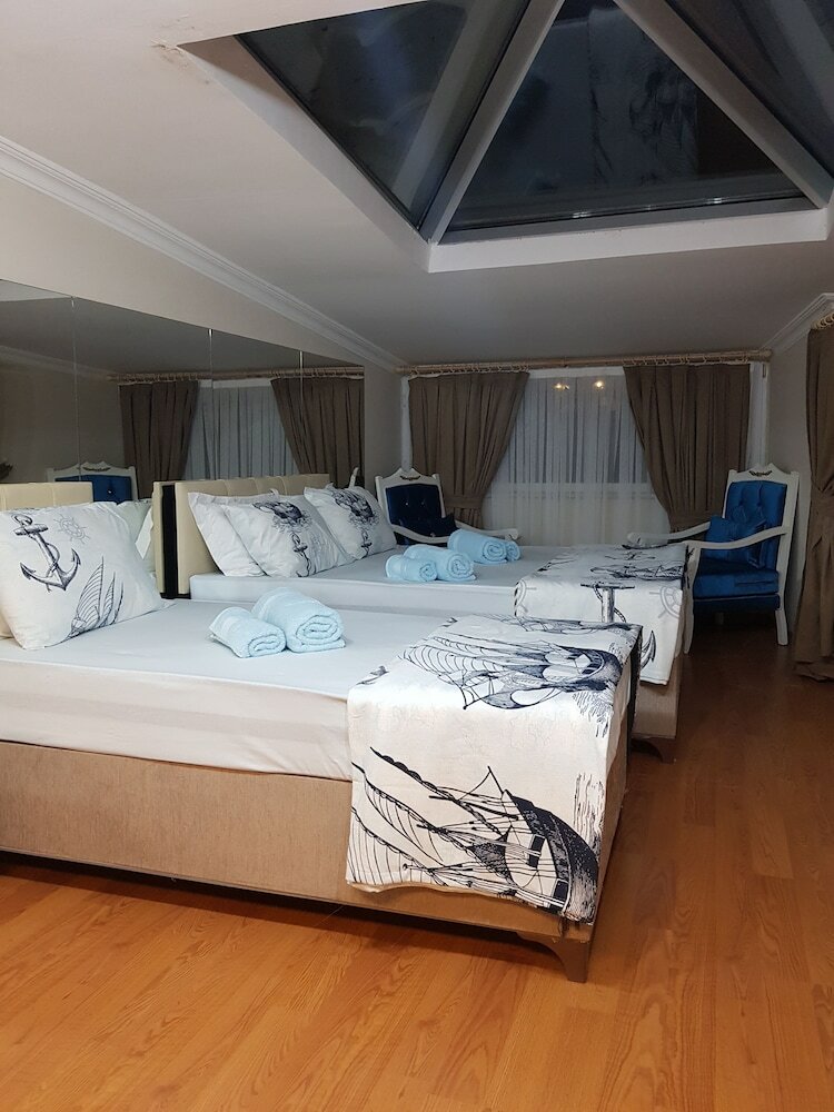 Hotel Blue Suites