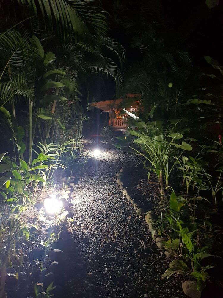 El Jardin De Playa Negra