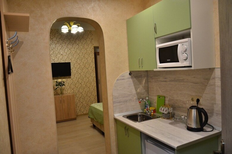 Apart33