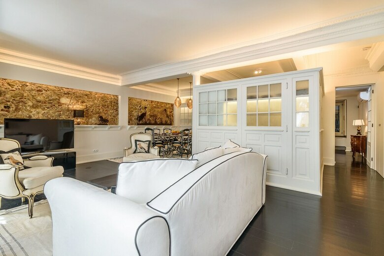 Apartamentos S. Juli�o By Bnblord