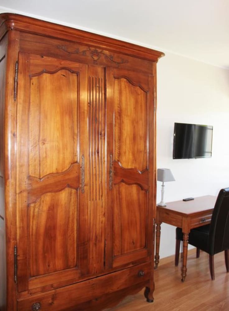 Hotel H�tel La Tour Perrier