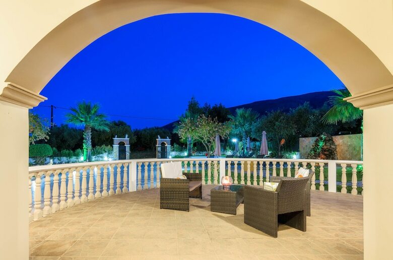 Villa Fontana Holiday Home