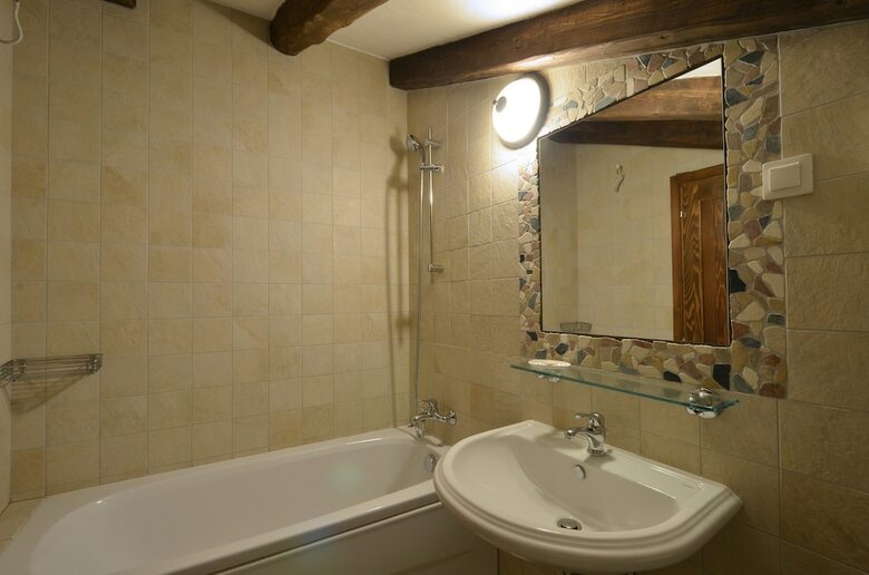 Hotel Traditional Stone House
