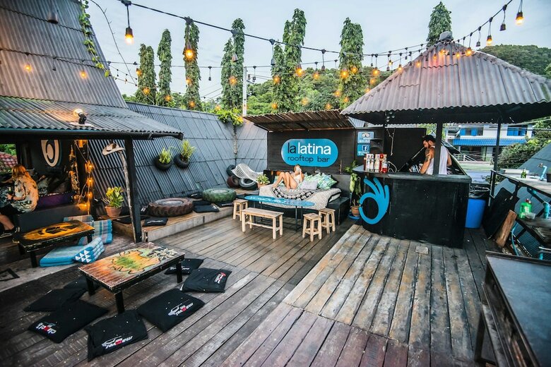 Hostal Dpm Diving Hostel & Bar Koh Tao