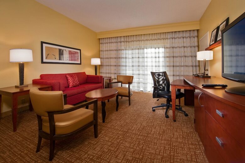 Hotel Courtyard By Marriott Richmond West