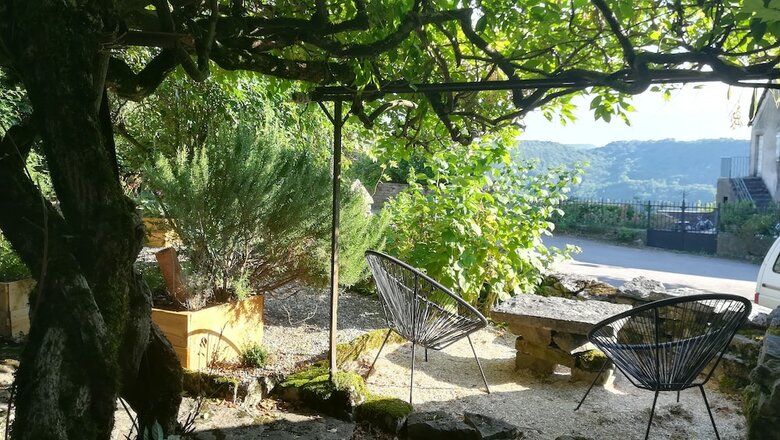 Hotel Chambres D'h�tes Tnature
