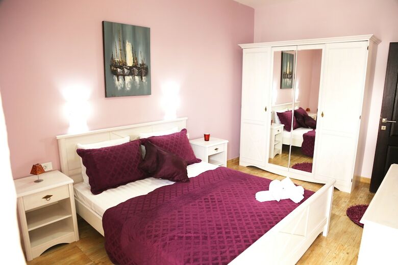 Aparthotel Apartments Eneida