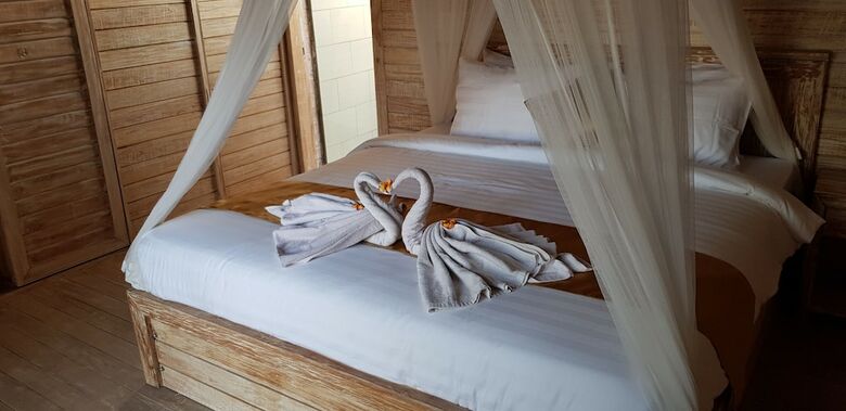 Hotel The Deny's Huts