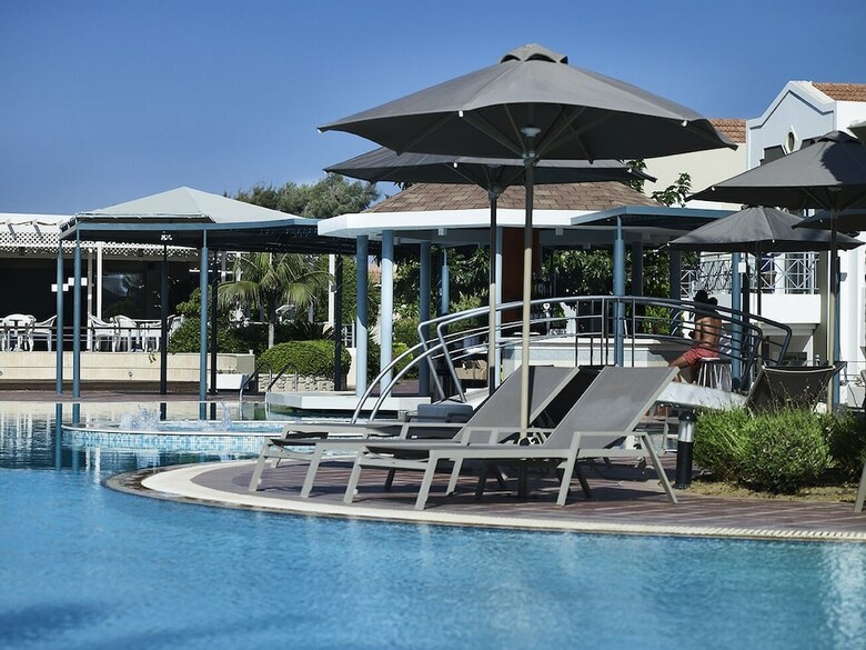 Pelagos Suites Hotel & Spa - All Inclusive