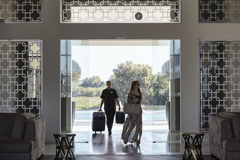 Pelagos Suites Hotel & Spa - All Inclusive