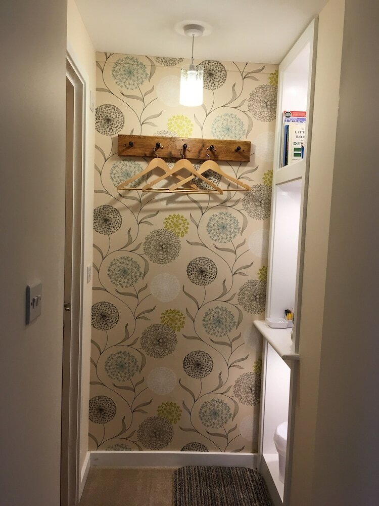 Tors Top Bed And Breakfast
