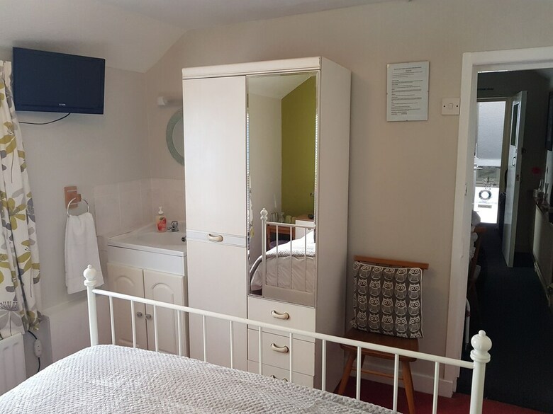 Hotel Lyndale Guest House