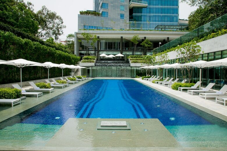 Four Seasons Hotel Bengaluru At Embassy One
