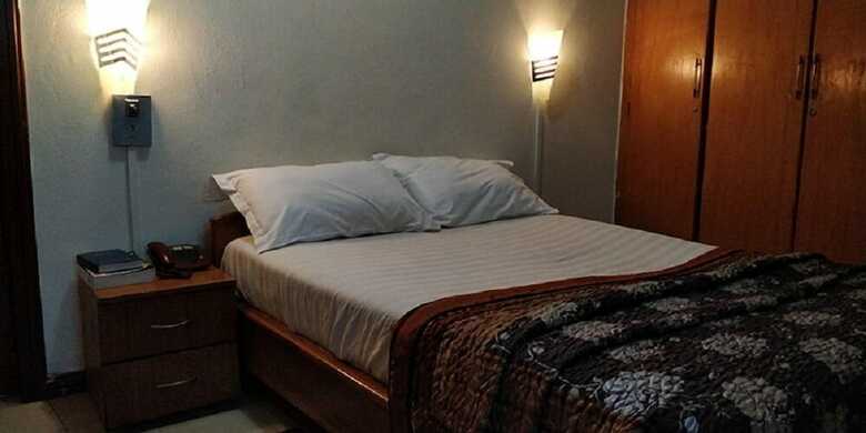 Lincoln Hotel