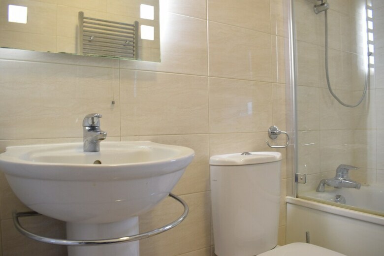 Apartamentos 2 Bedroom Flat Near Hyde Park