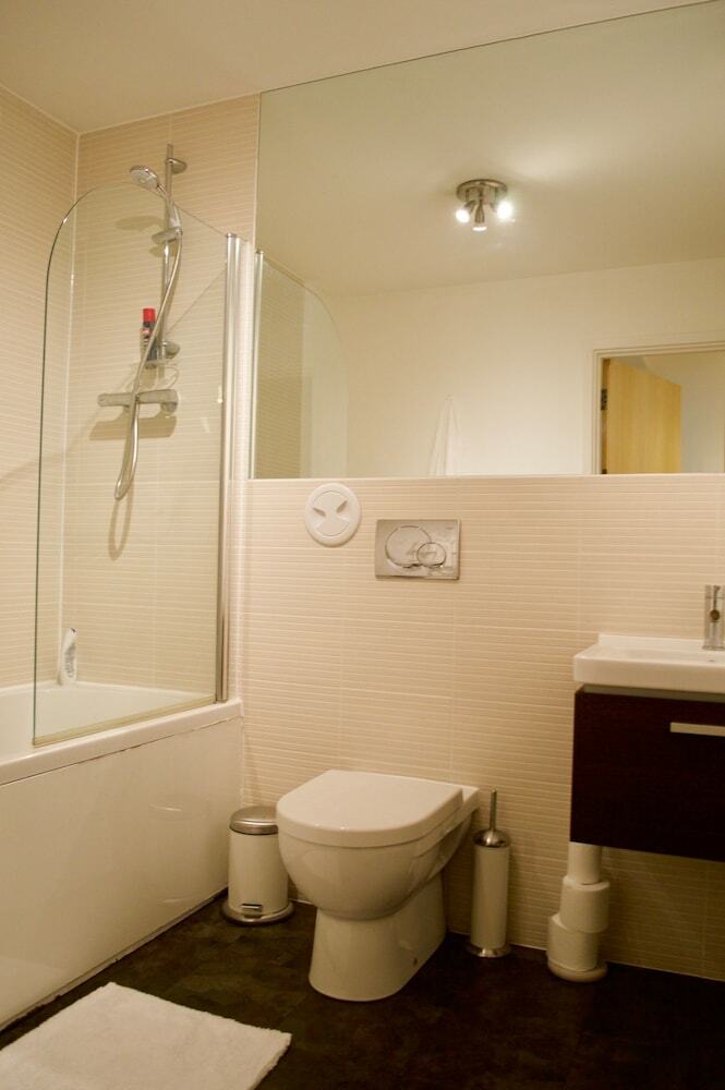 Apartamentos Modern 1 Bedroom Flat