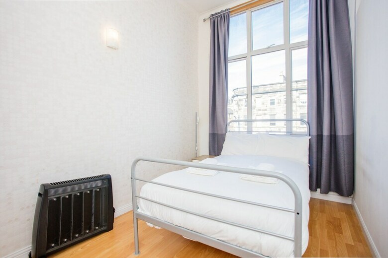 Apartamentos Two Bedroom Flat In Edinburgh