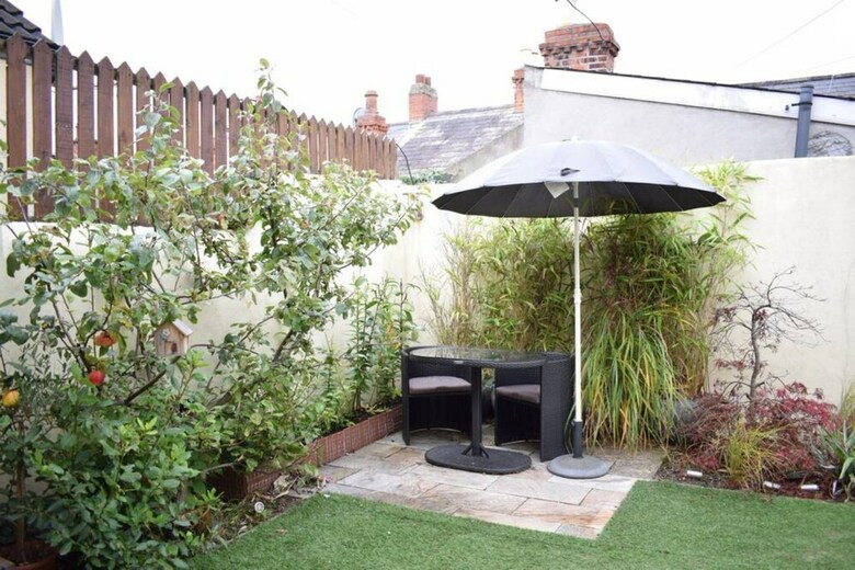 5 Bedroom House In Drumcondra