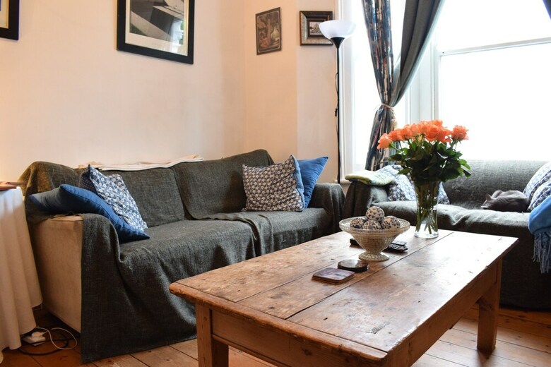 Apartamentos 2 Bedroom Flat In Earlsfield