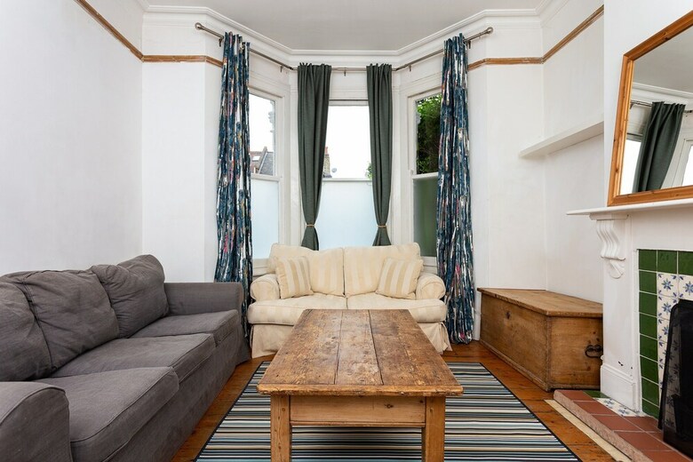 Apartamentos 2 Bedroom Flat In Earlsfield